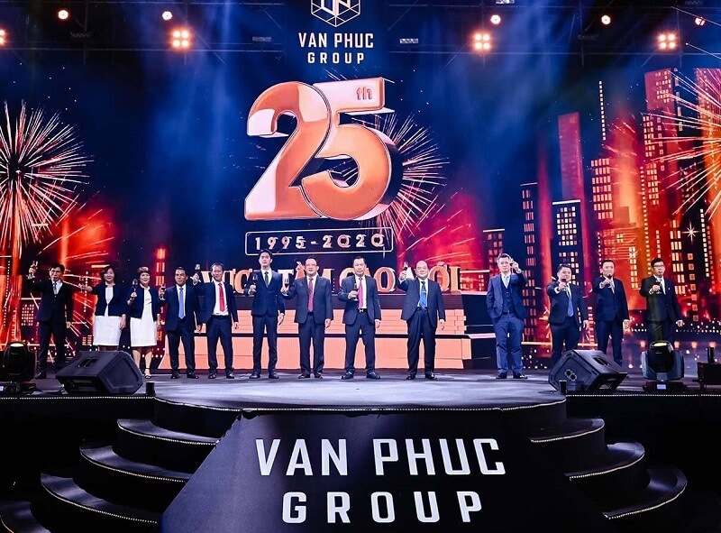 chu dau tu van phuc group